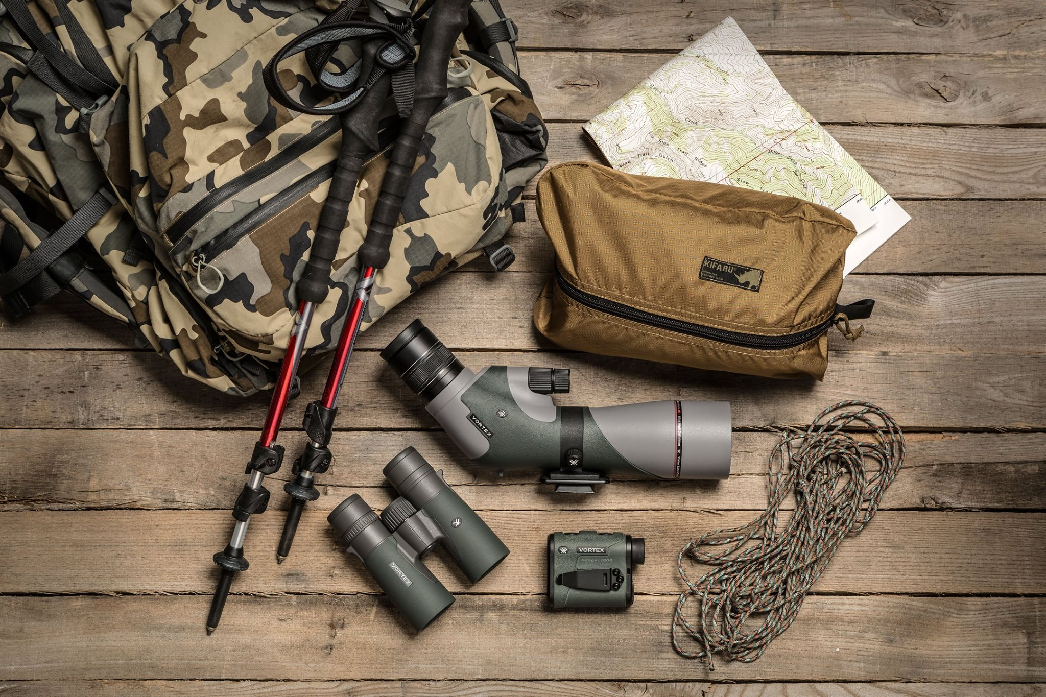 HUNTING  EQUIPMENTS